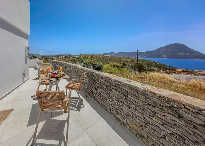 Stema 1 Casa de Férias Tripití